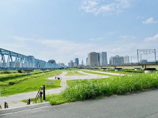 多摩川沿いにある公園